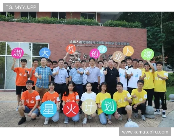 尊龙凯时人生就是博首页带你领略精彩纷呈的网络游戏世界体验